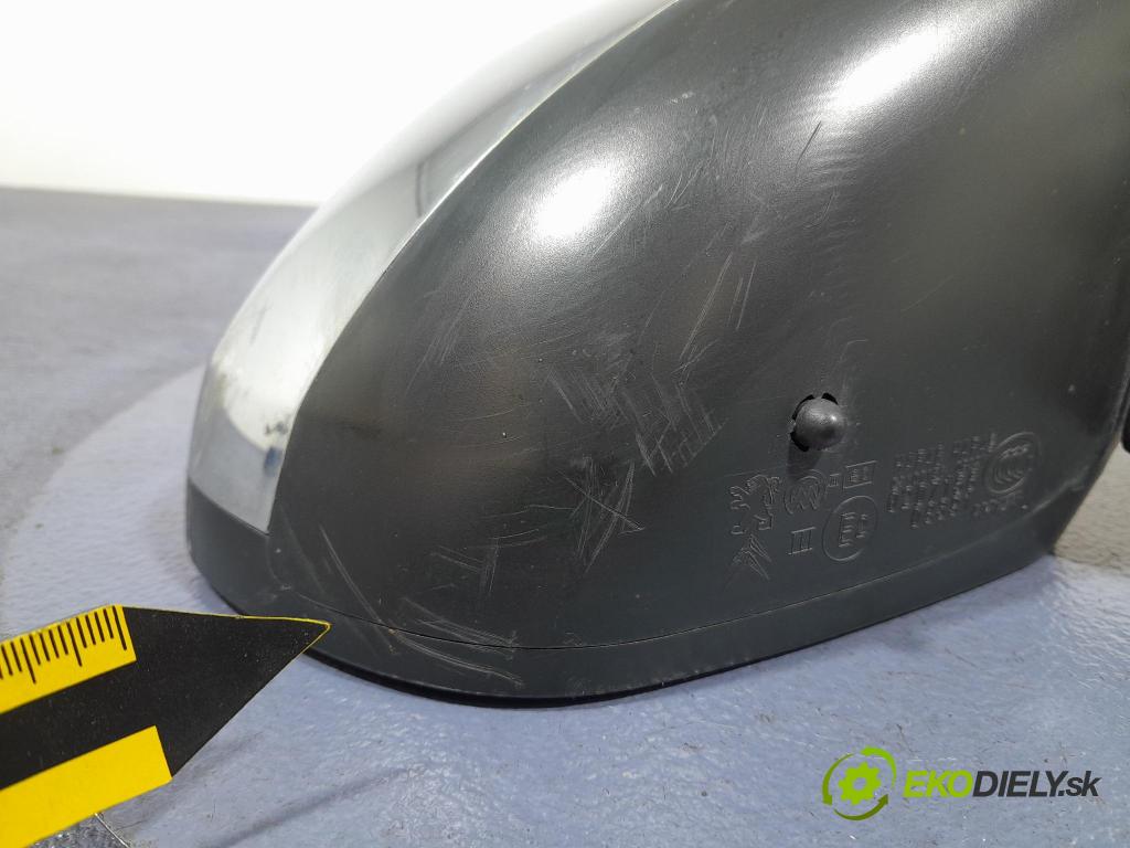 Citroen C3 2014 zpětné zrcátko prave 