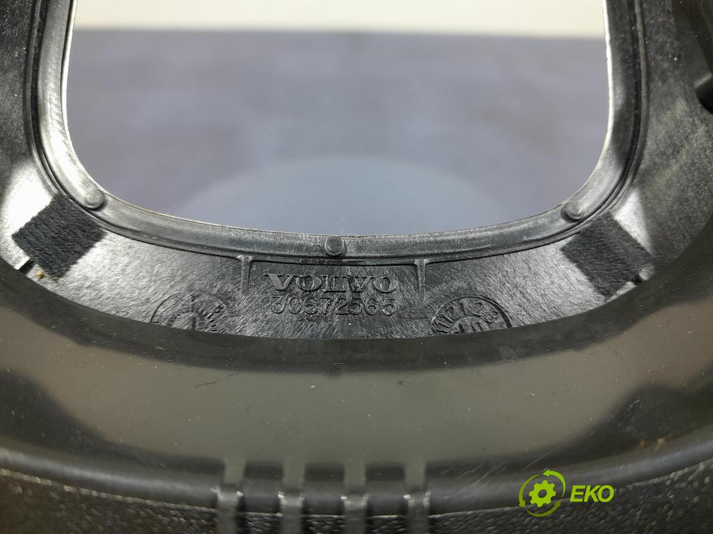 Volvo S40 2005 kryt Plast: Interiéry: 8623064