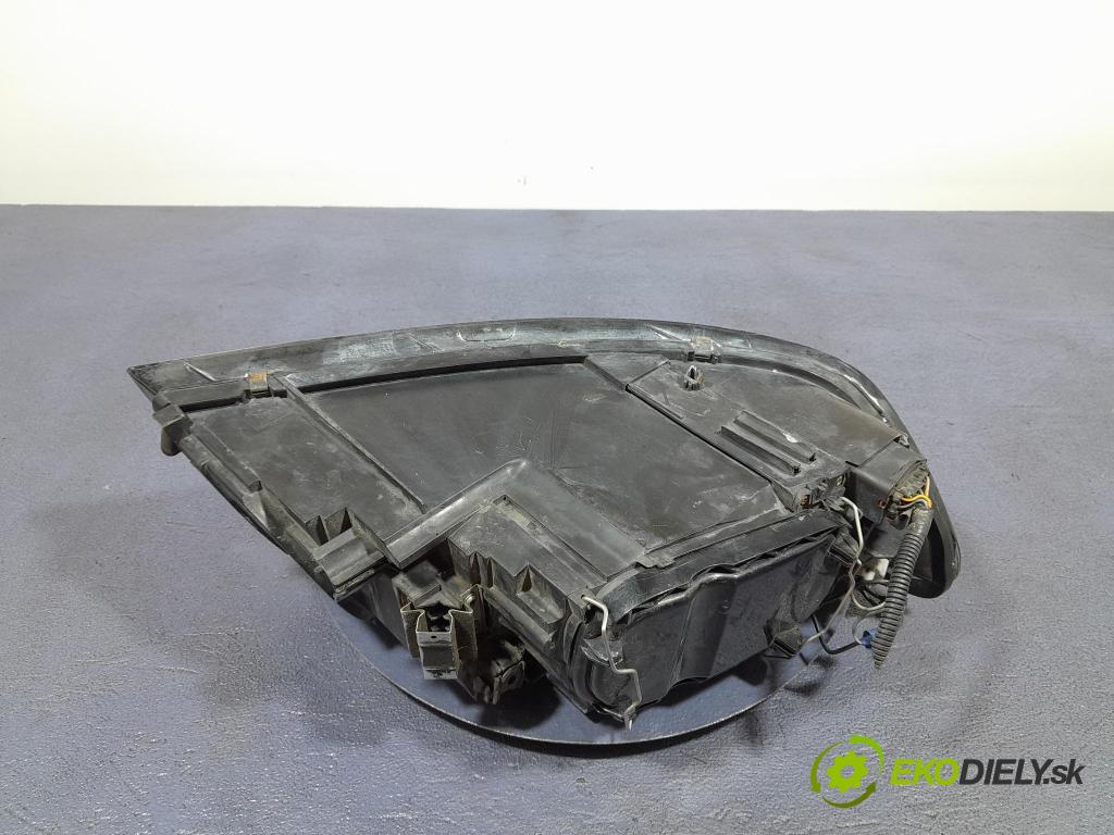 Volvo S40 2005 světlo Levý: