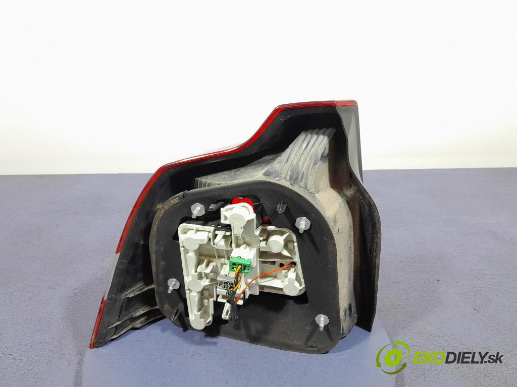 Volvo S40 2005 svetlo / reflektor zad Prava: Vonkajsia: 30698913