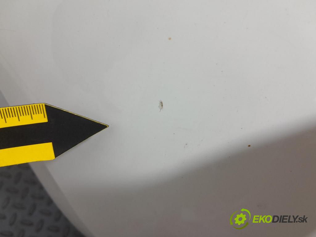 Citroen C3 2014 nárazník Zad: