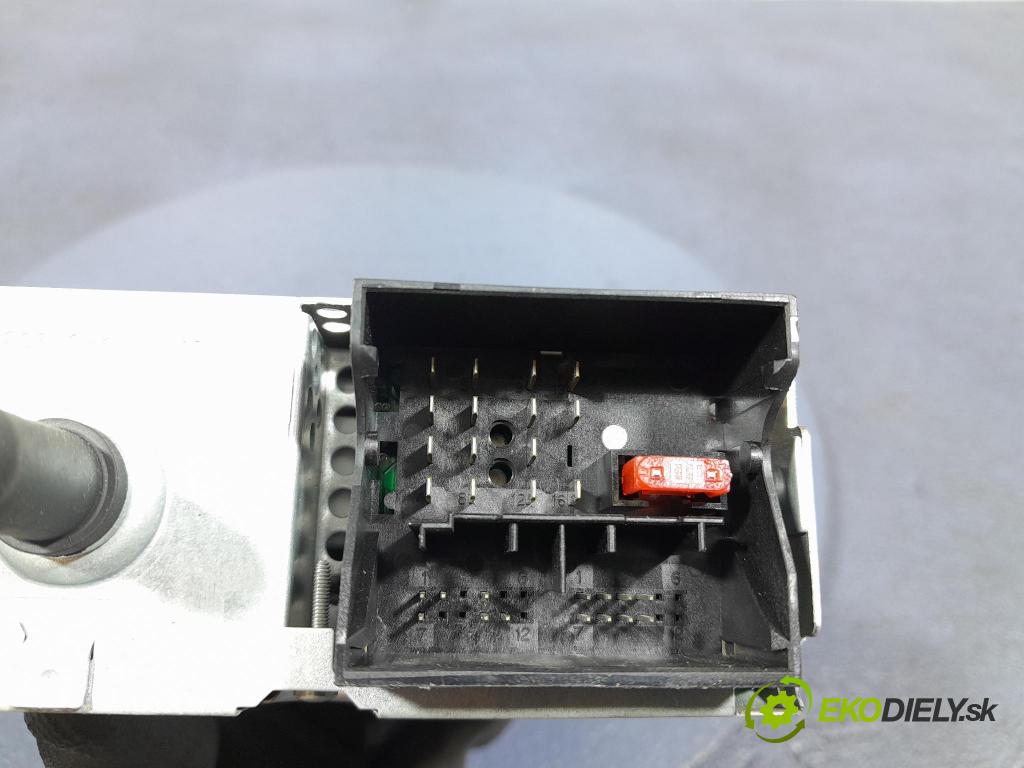 Peugeot 207 2009 Radio I Navigace: 96537894XT