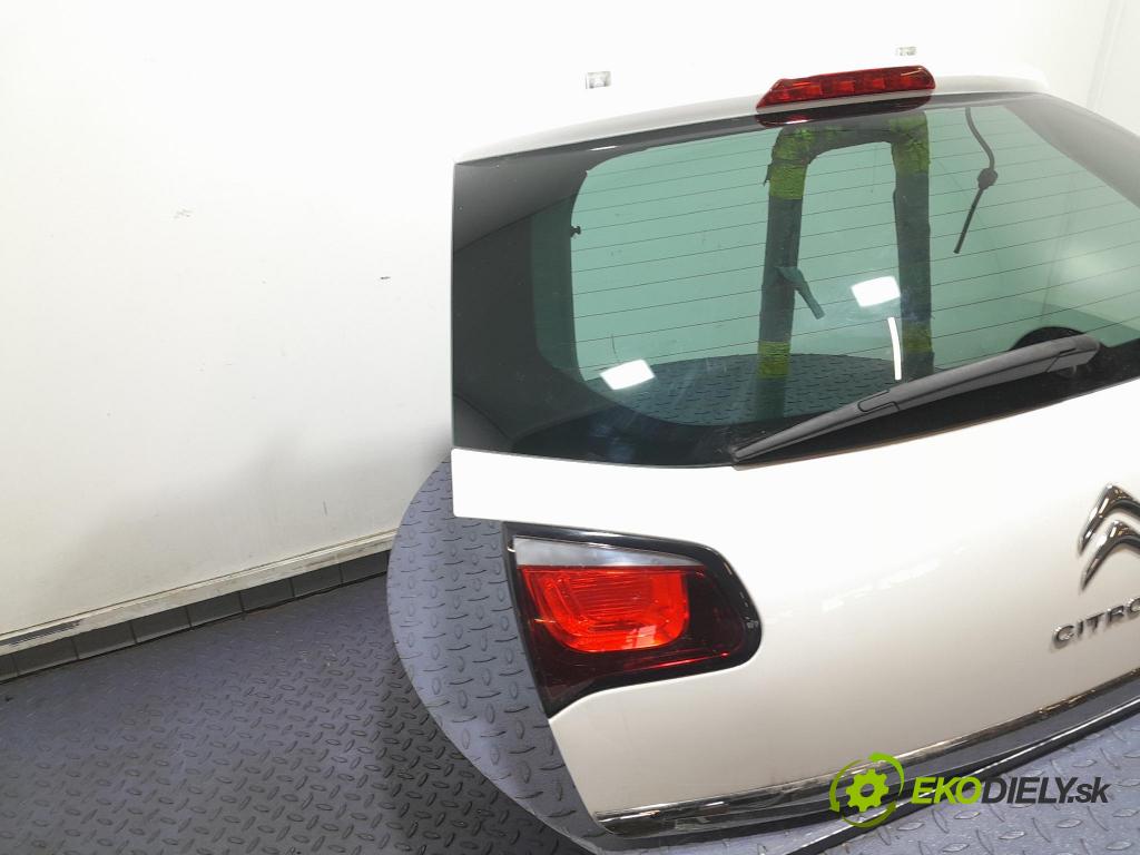 Citroen C3 2014 zadní dveře kufra: kufr