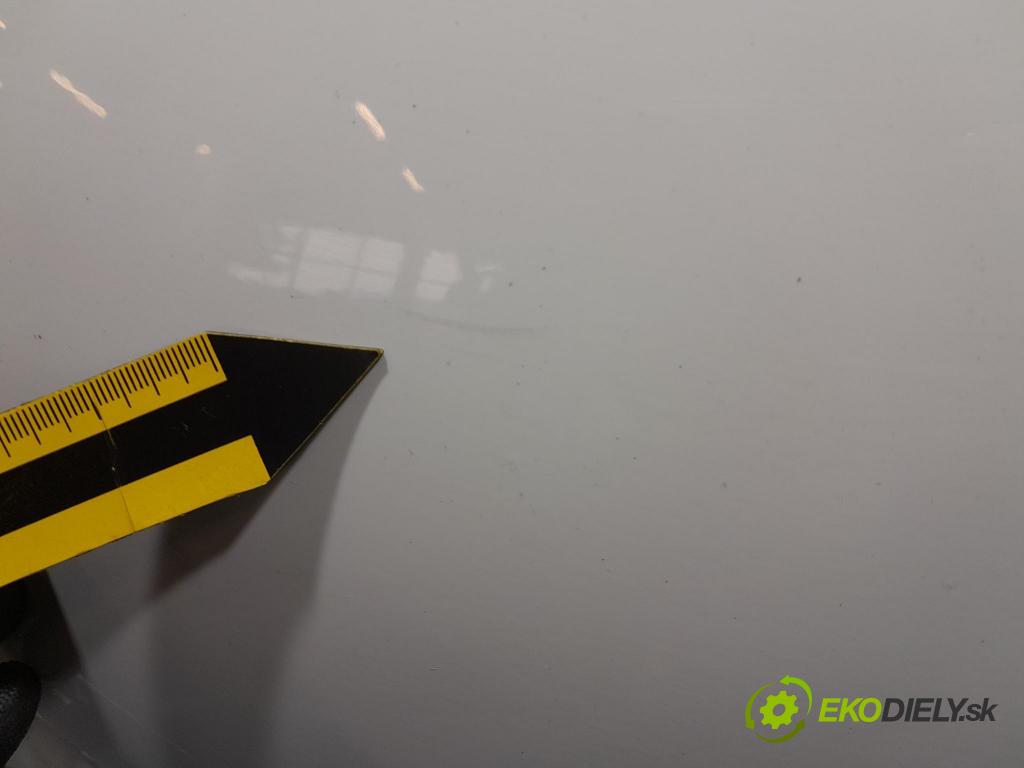 Citroen C3 2014 zadní dveře kufra: kufr