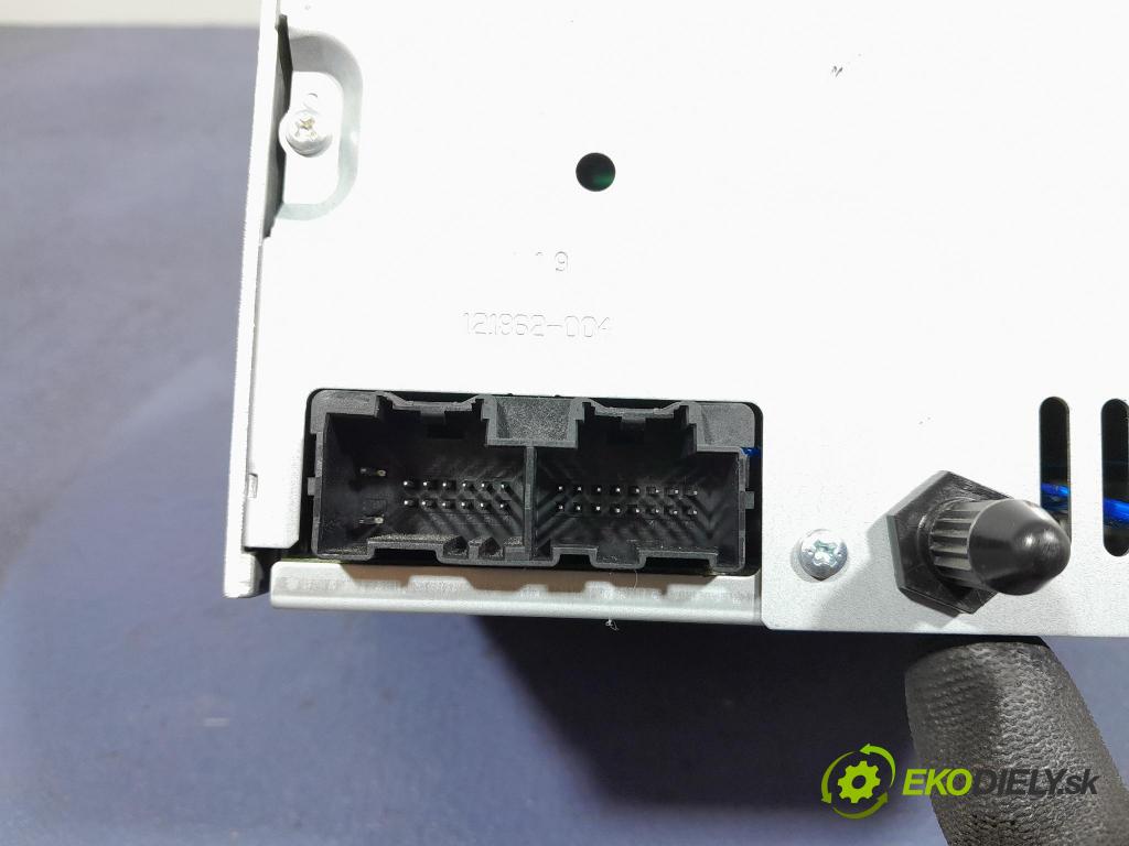 Saab 9-3 2010 Radio I Navigace: 12784117