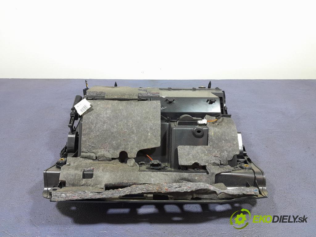 Audi A3 2005 kastlík 8P1857035B