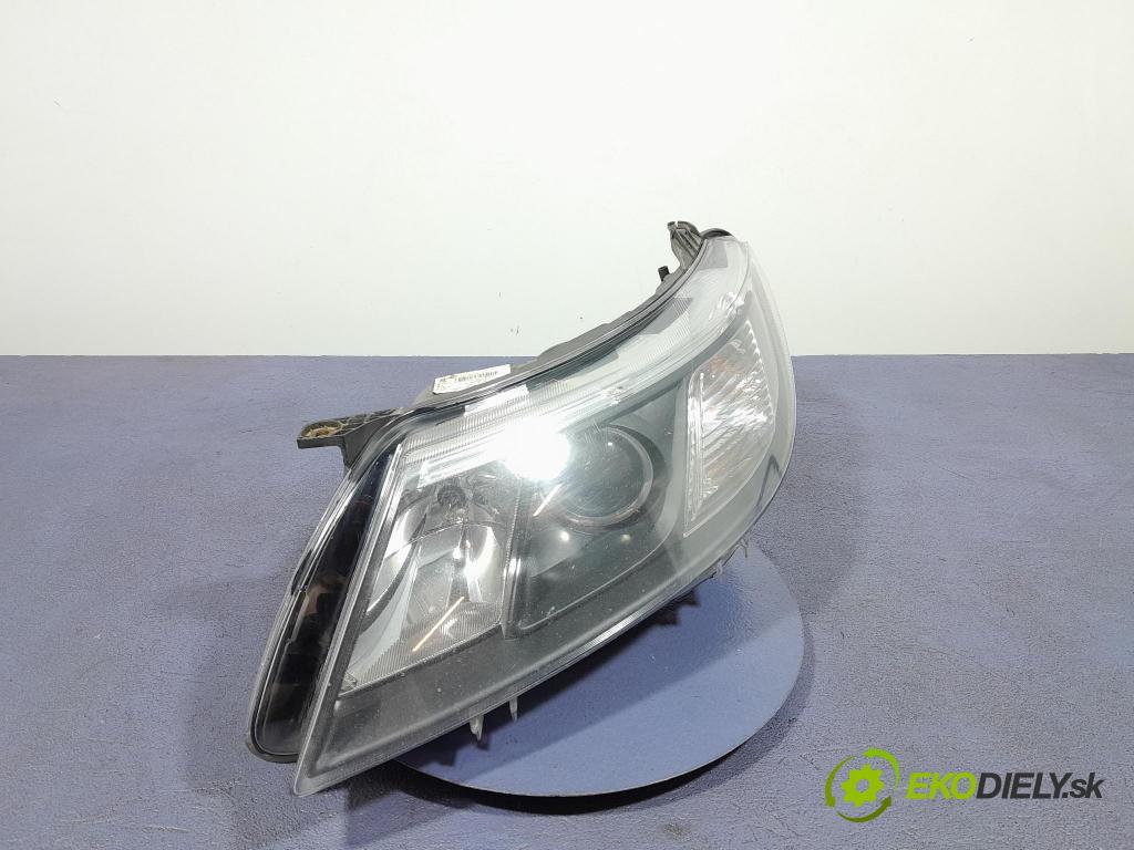Saab 9-3 2010 Reflektor: Vľavo: P12842041