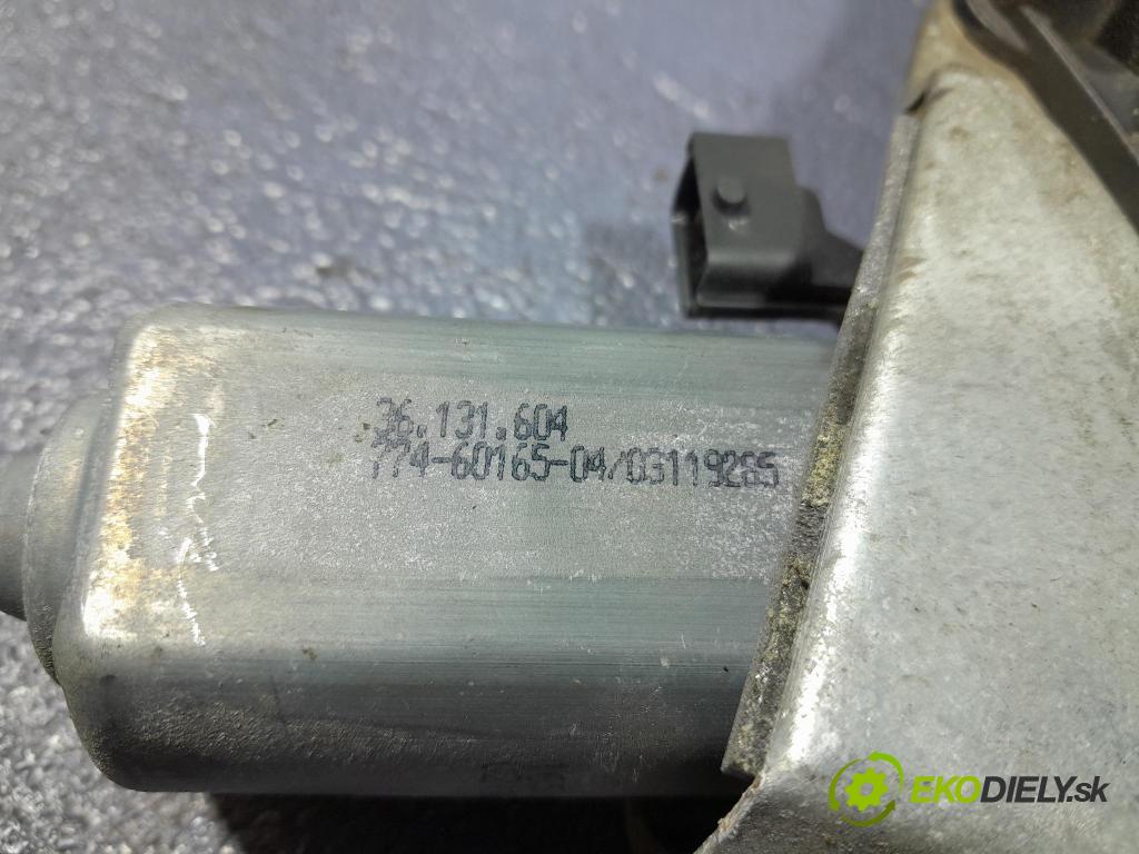 Saab 9-3 2010 mechanismus stahování Sklenka: před v pravo: 12842437
