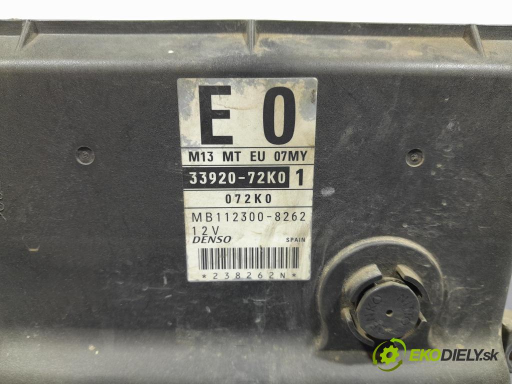 Suzuki Swift 2009 řídící jednotka Motor: 33920-72K0