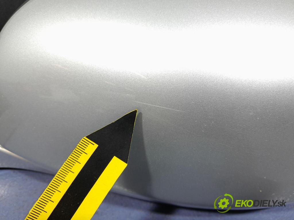 Suzuki Swift 2009 zpětné zrcátko Vlevo, odjet: