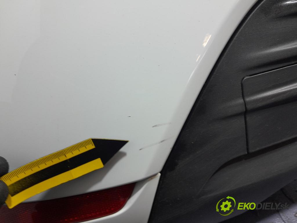 Renault Clio 2018 nárazník Zad: