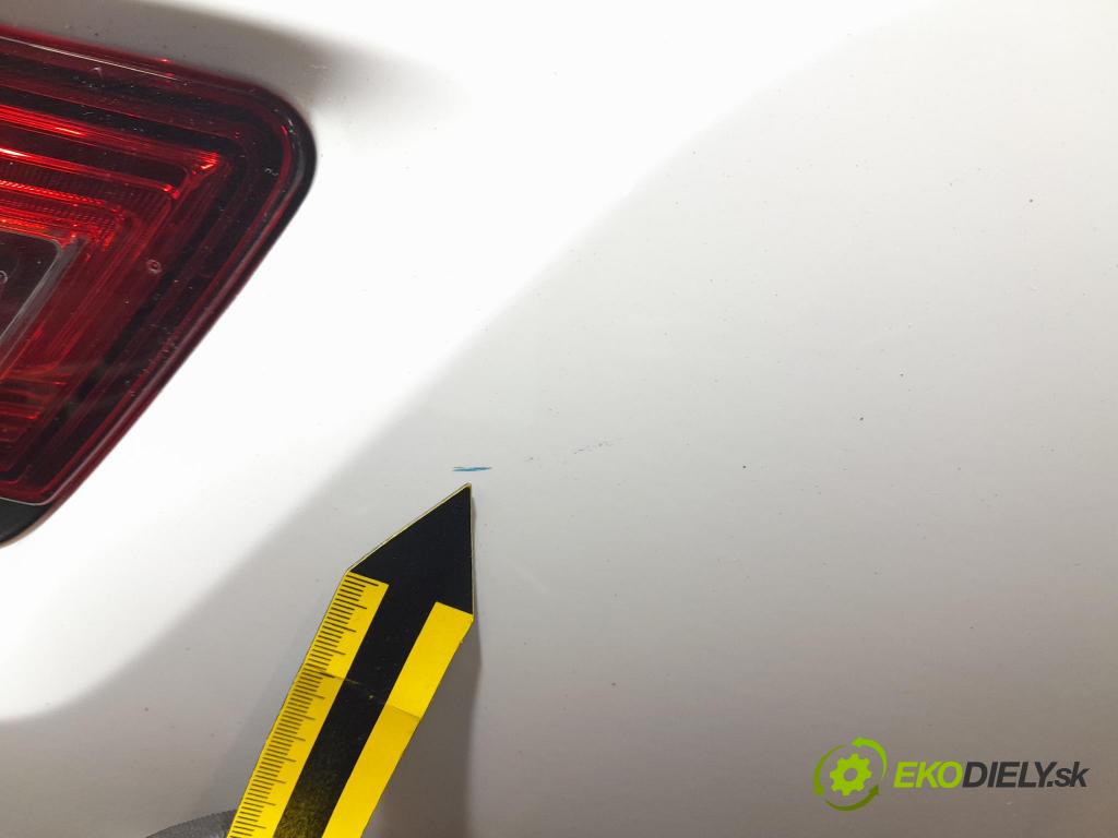 Renault Clio 2018 zadní dveře kufra: kufr