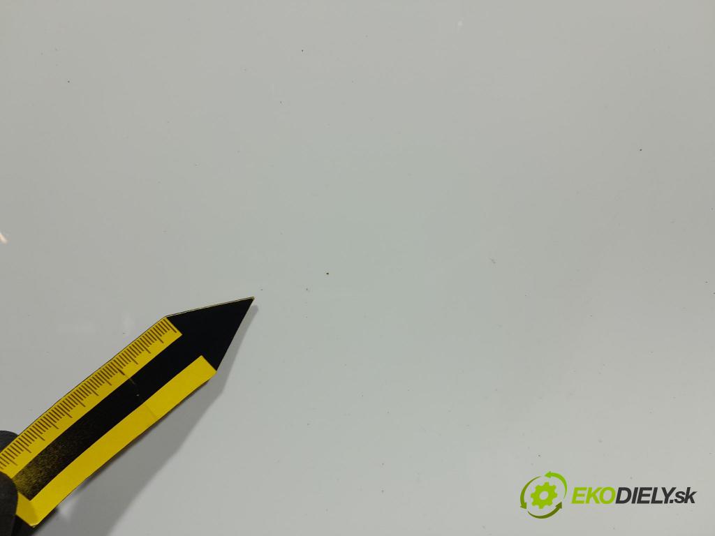 Renault Clio 2018 dveře před Vlevo, odjet: