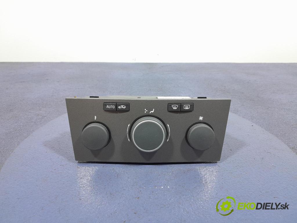 Opel Astra 2006 prepínač Klimatizácia: Prúd vzduchu: 13245121