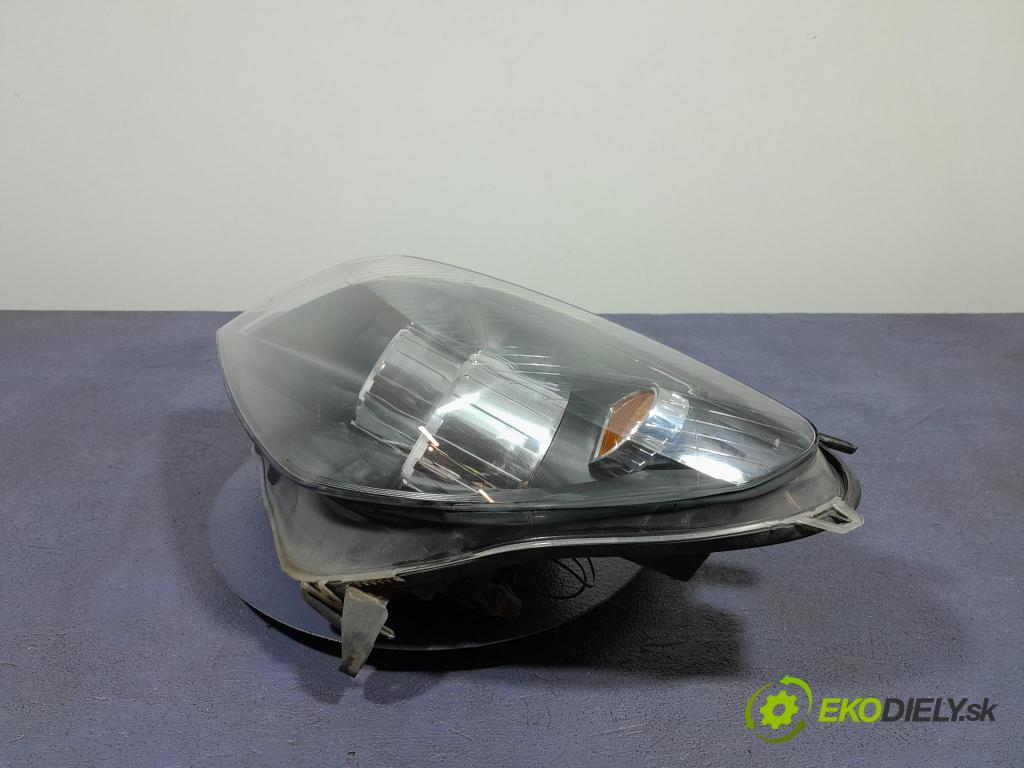 Opel Astra 2006 světlo Levý: 24451032
