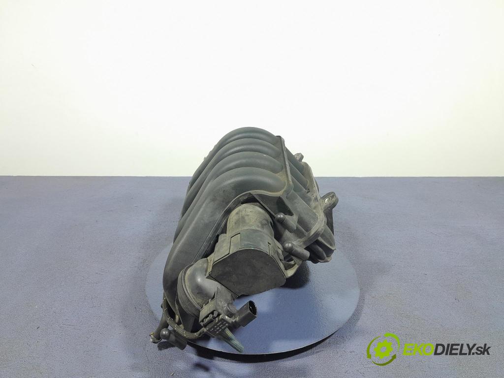 Audi A3 2005 potrubí Sání: 06F133210M