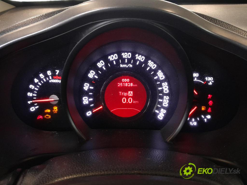 Kia Sportage 2011 Přístrojová deska 94016-3U576
