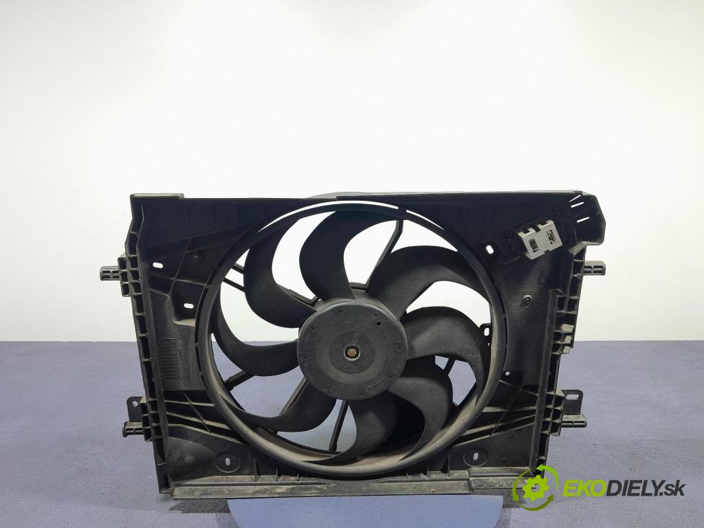 Renault Clio 2018 ventilátor Chladič: 214818009R