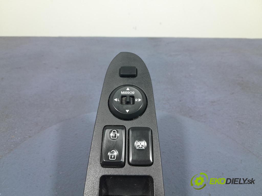Kia Sportage 2011 Přepínač Sklenka: 93570-3W400WK
