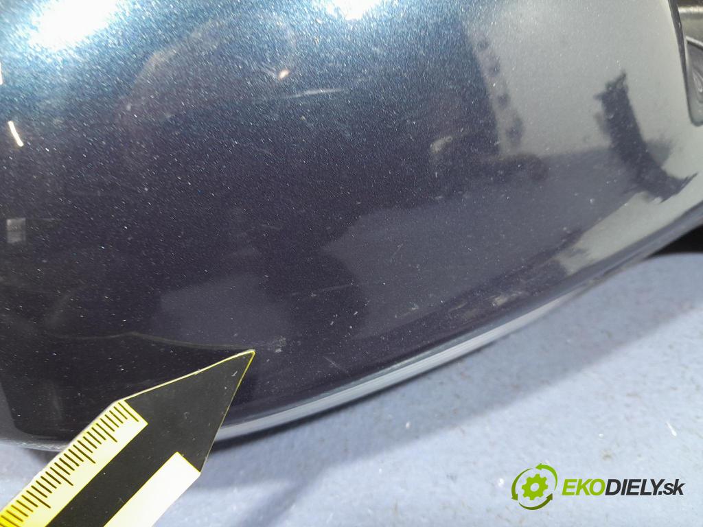 Vw Golf 2008 zpětné zrcátko prave