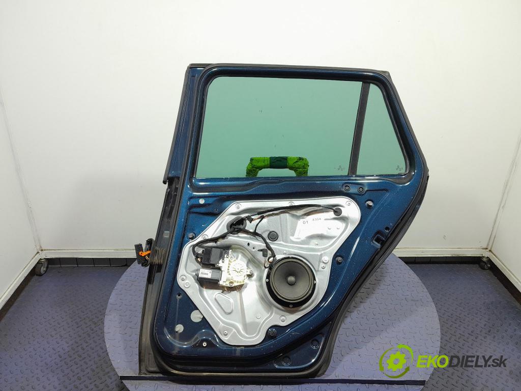 Vw Golf 2008 dvere zad pravé
