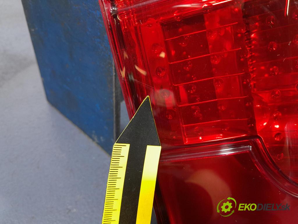 Renault Kangoo 2008 svetlo / reflektor zad ľavá Vonkajsia: M611249