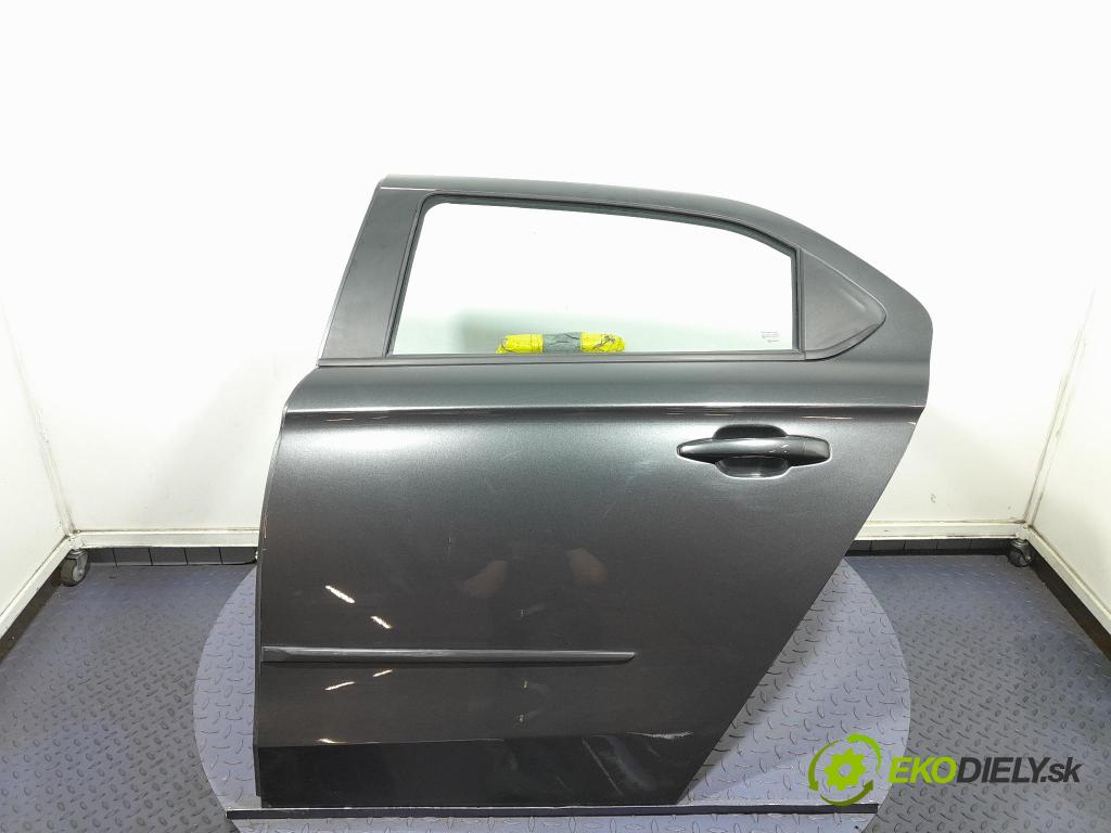 Peugeot 301 2014 dvere zad Vľavo: