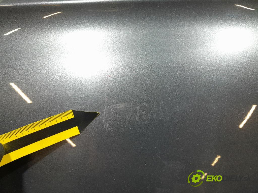 Peugeot 301 2014 dvere Predné Vľavo: