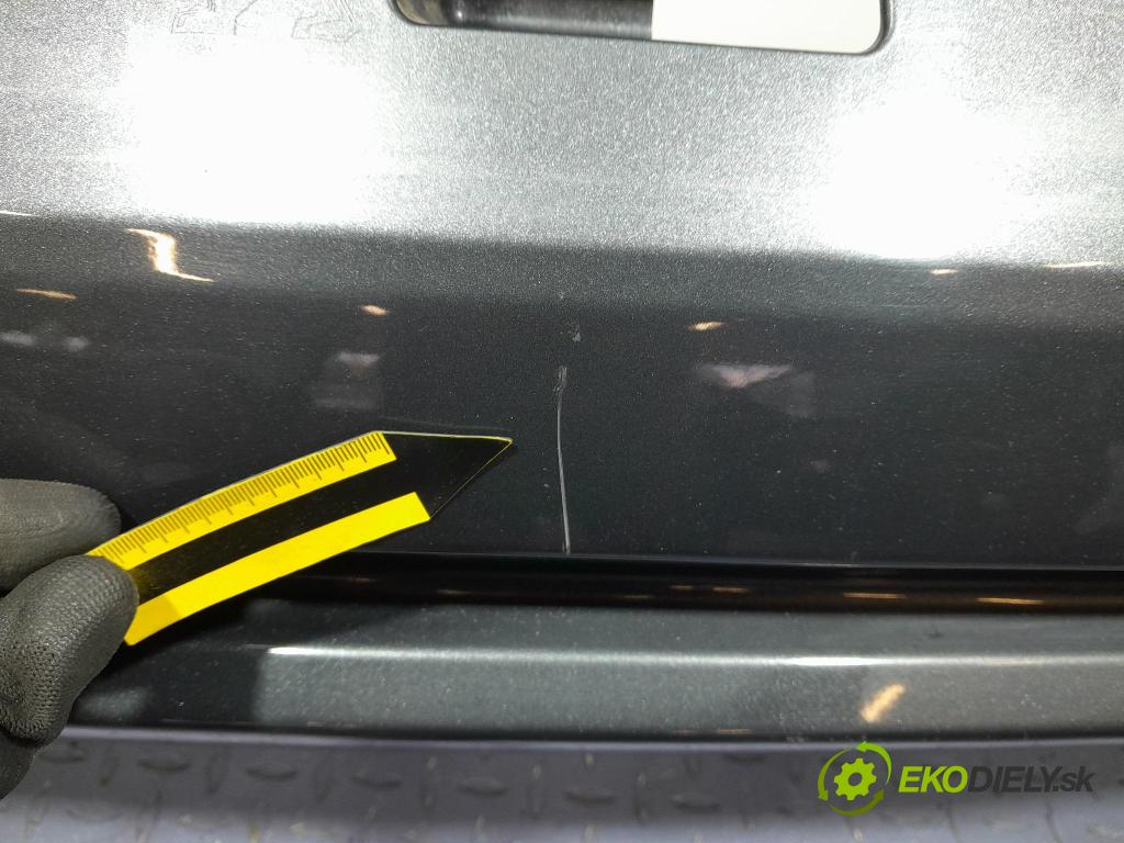 Peugeot 301 2014 nárazník Zad: