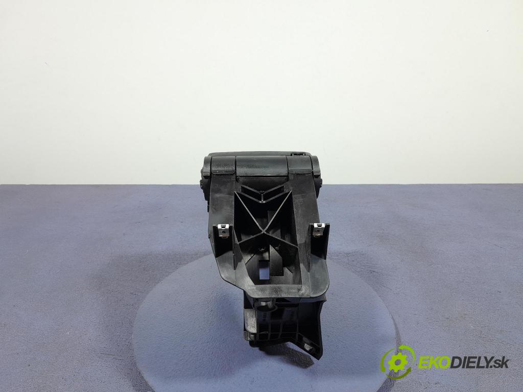 Bmw Seria 3 2000 operadlo 8213678