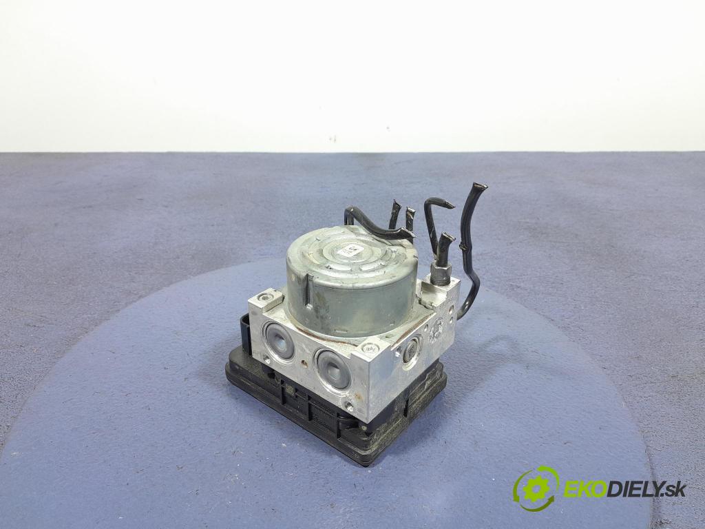 Peugeot 301 2014 čerpadlo ABS x 9813805280
