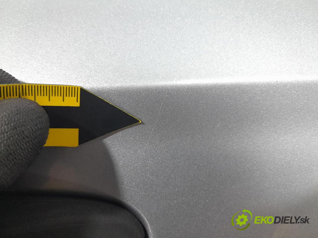 Ford Mondeo 2010 dvere zad Vľavo: