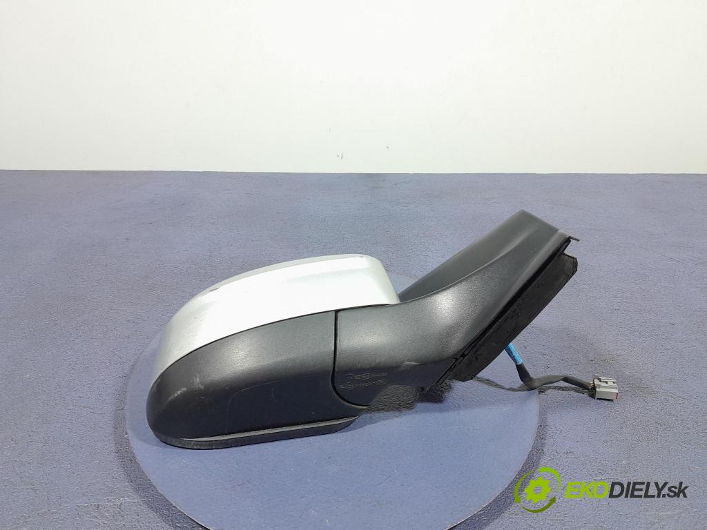 Ford Mondeo 2010 zrkadlo pravé