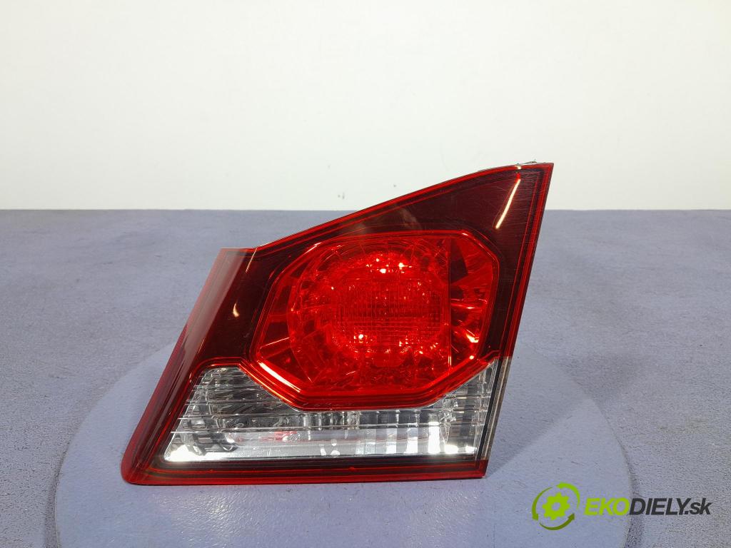 Honda Civic 2009 svetlo / reflektor zad Prava: Vnútri: P8414R