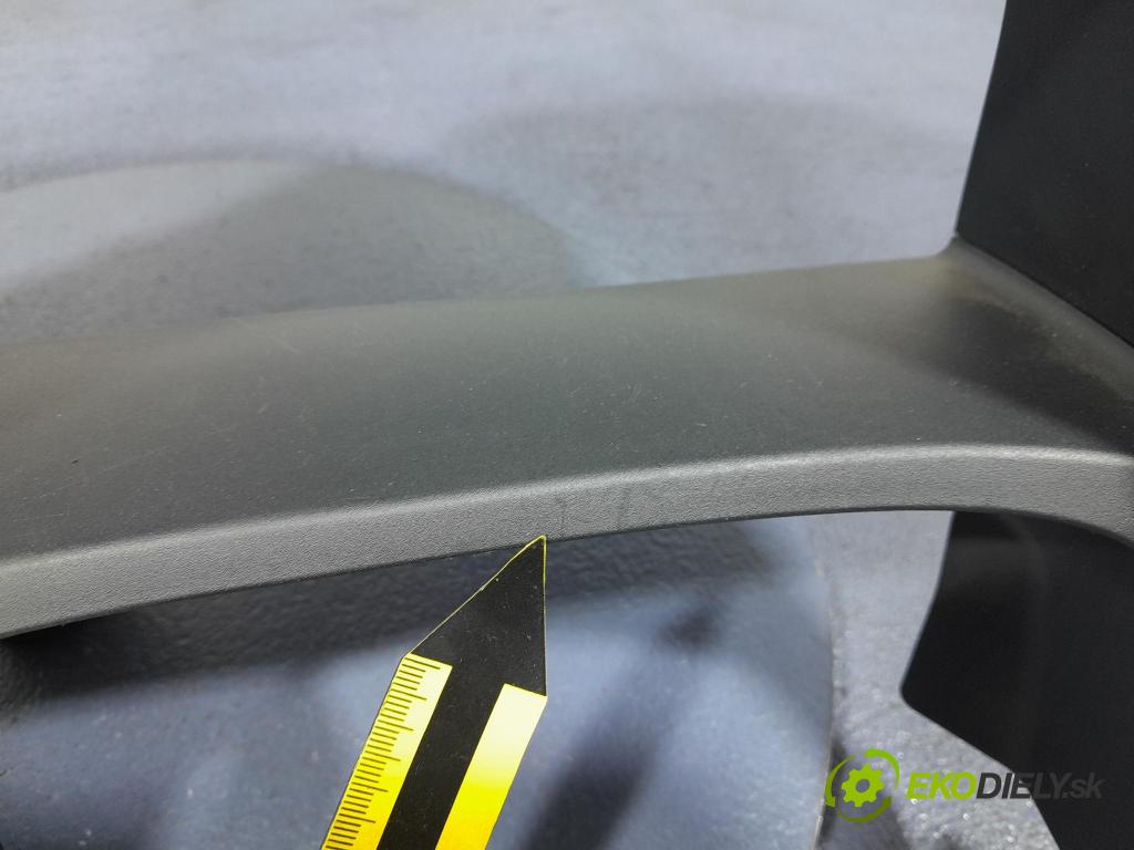 Honda Civic 2009 kryt Plast: Interiéry: 77220-SNA-A020-2