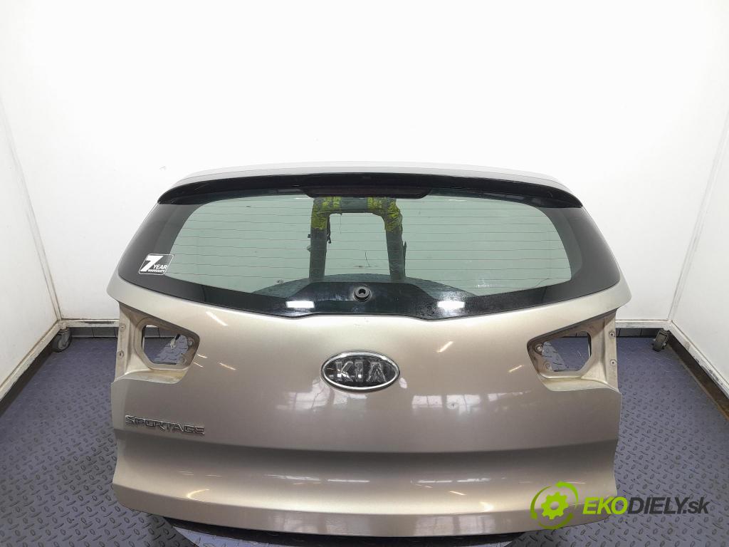 Kia Sportage 2011 zadní dveře kufra: kufr