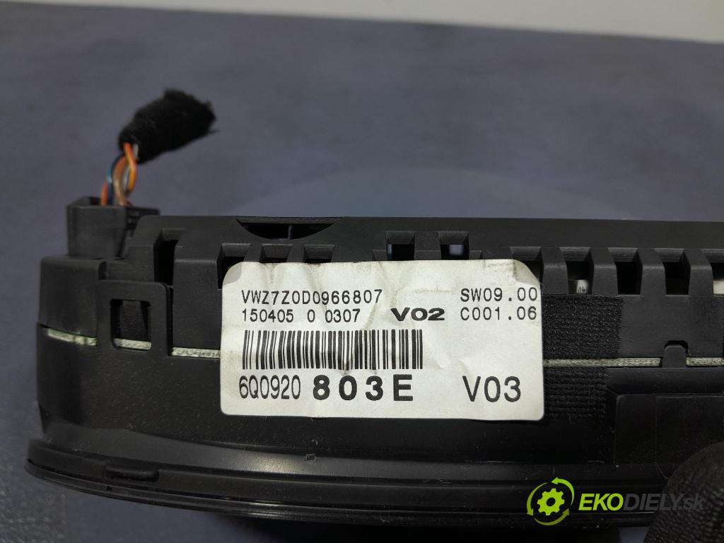 Vw Polo 2005 prístrojovka/ budíky 6Q0920803E