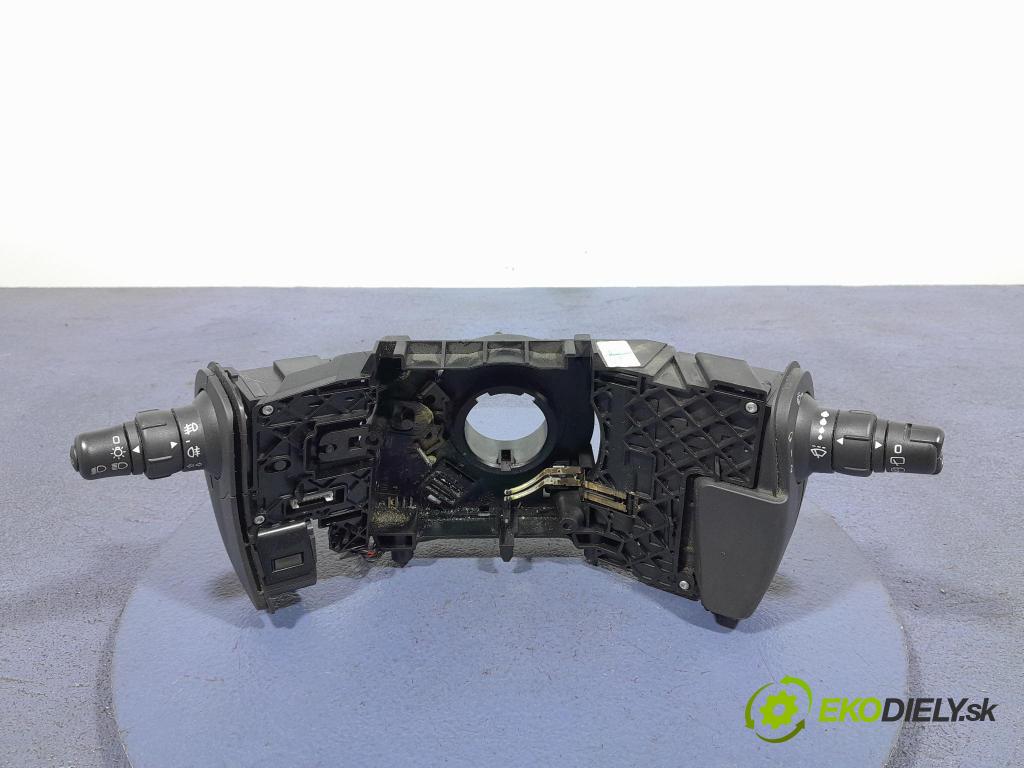 Renault Scenic 2003 prepínač Komplex: 8200206521