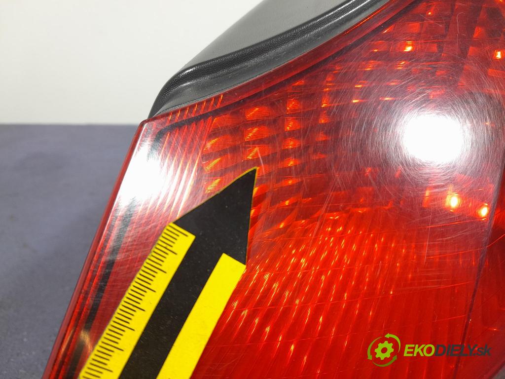 Renault Scenic 2003 svetlo / reflektor zad Prava: Vonkajsia: 8200127702