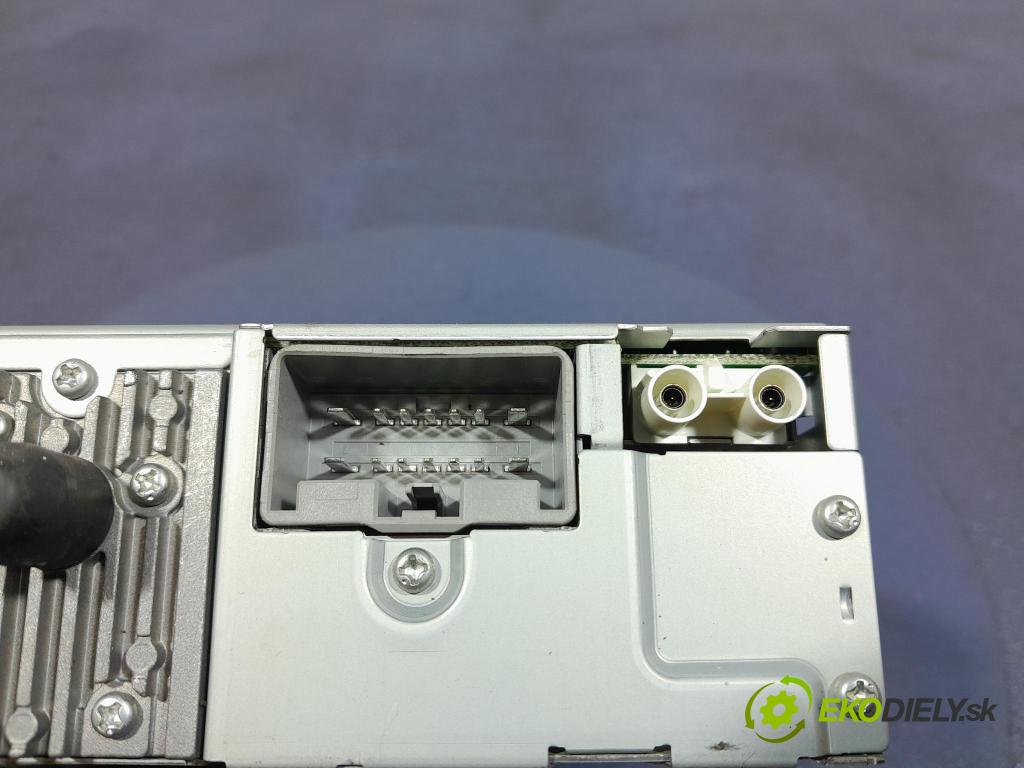 Volvo S40 2005 Radio I Navigácia: 30752578