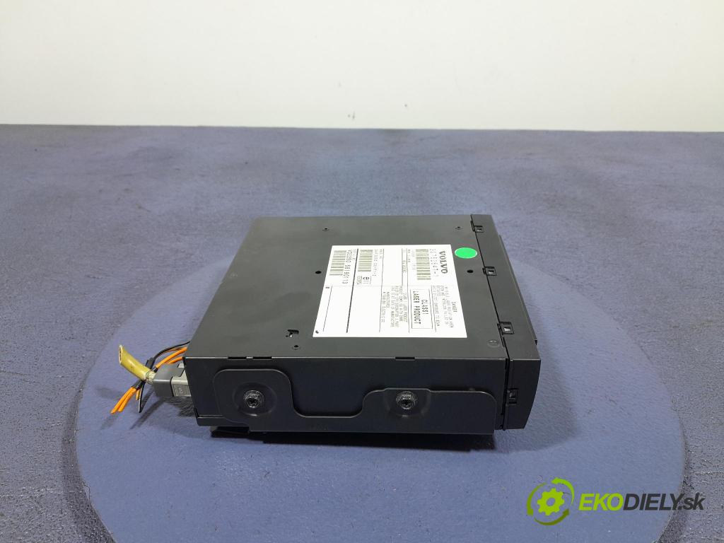 Volvo S40 2005 Radio I Navigácia: 30752547
