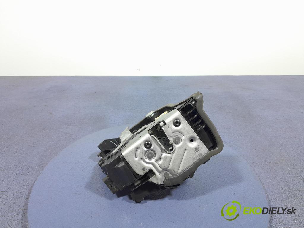 Bmw X5 2014 zámok dvere Predné v pravo: 7281948