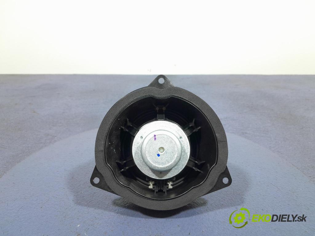 Bmw X5 2014 Mluvčí: / Subwoofer: