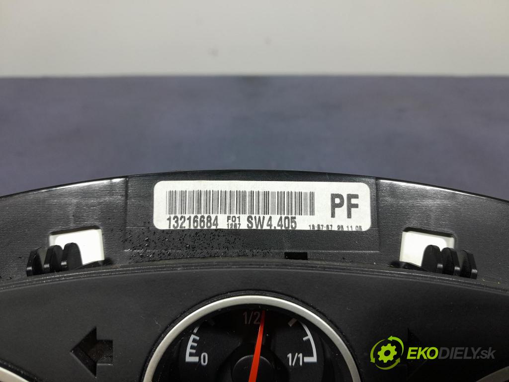 Opel Astra 2005 prístrojovka/ budíky 13216684