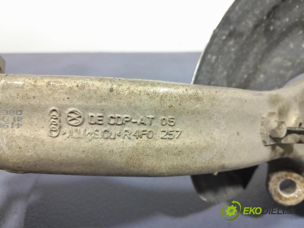 Audi A6 2005 náboj levá 4F0407241C