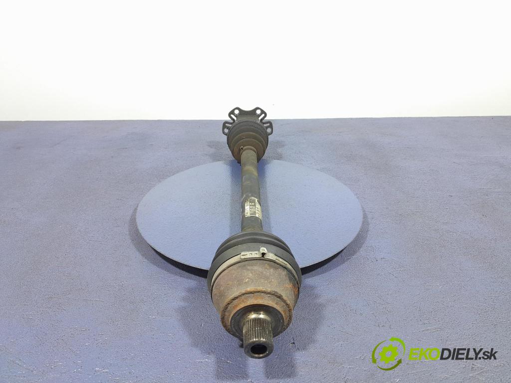 Audi A6 2005 poloos levá před 4F0407271G