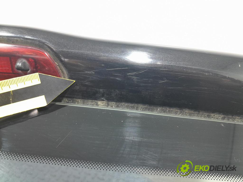 Nissan Qashqai 2011 zadní dveře kufra: kufr