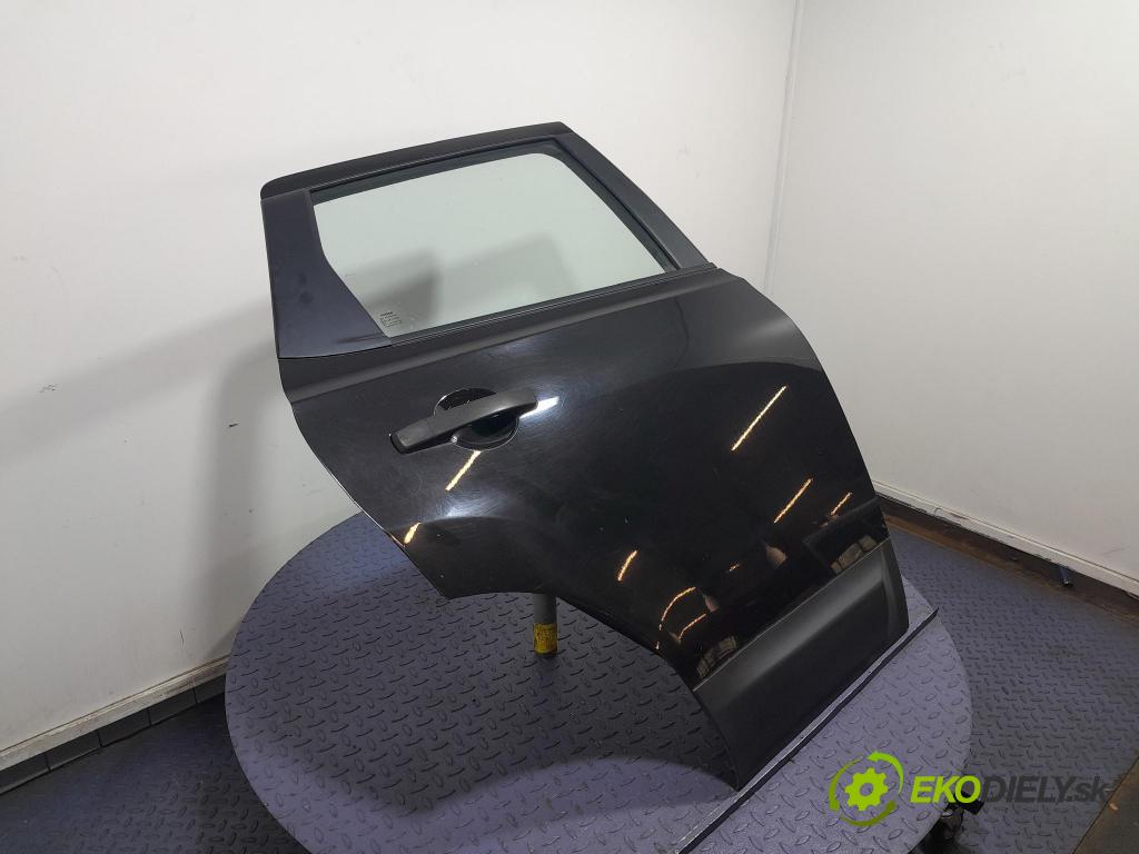 Nissan Qashqai 2011 dveře Zad: prave