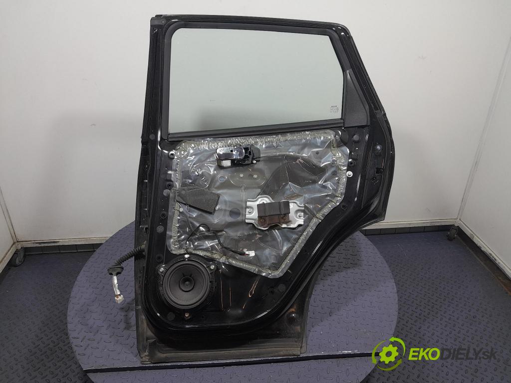 Nissan Qashqai 2011 dveře Zad: prave 