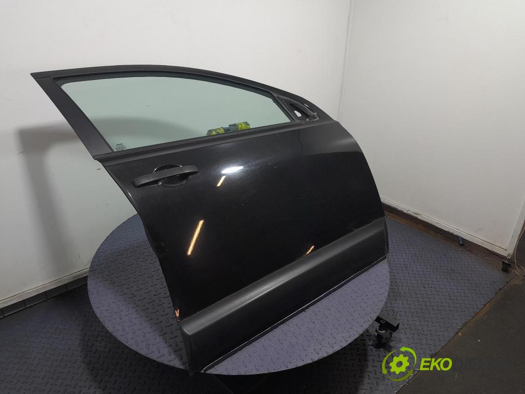Nissan Qashqai 2011 dveře před prave